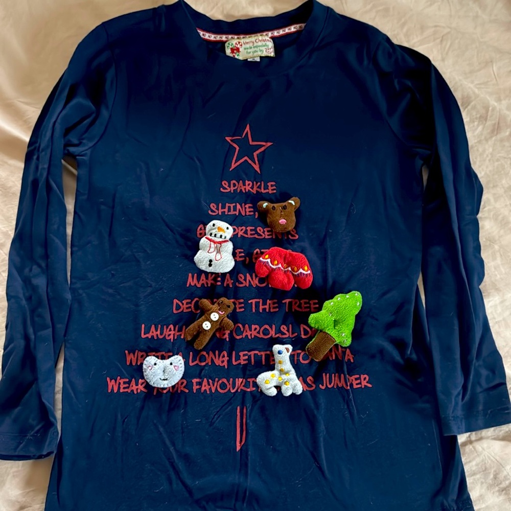 Unique LS navy jersey holiday top
